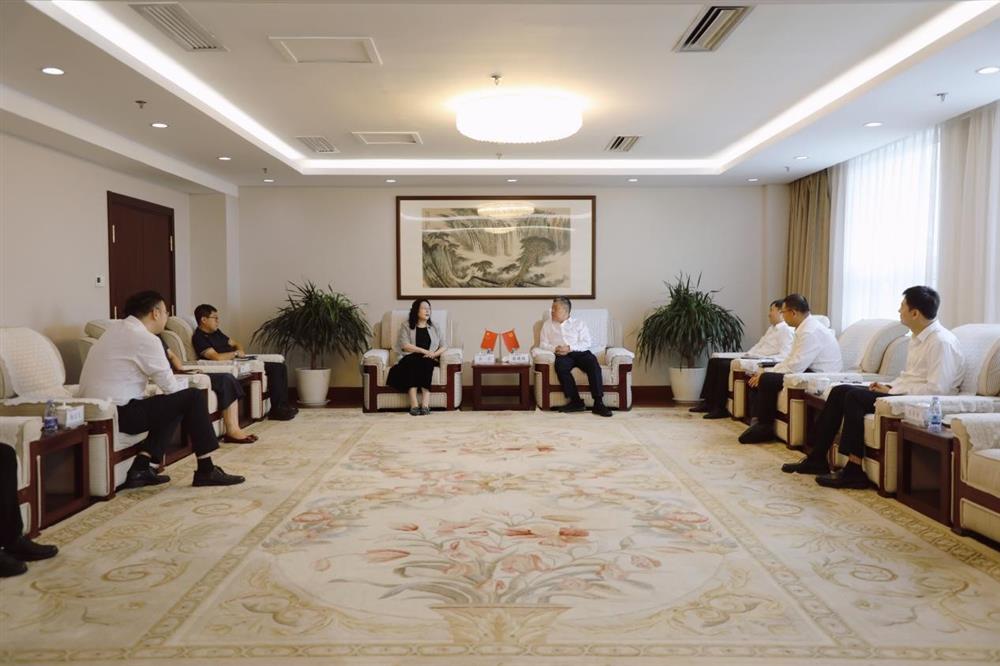 深化銀企合作、共繪發(fā)展藍(lán)圖！ 濟(jì)南產(chǎn)發(fā)集團(tuán)與工商銀行濟(jì)南分行開展深化座談